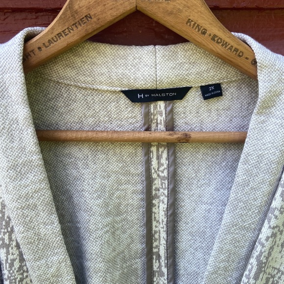 NWOT H by Halston Wrap Front Jacquard Sweater Jacket with Belt Women's Size 2X - Picture 3 of 7